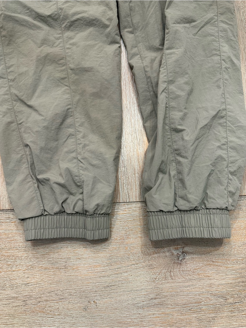 Wilo The Label Women’s Sage Parachute Pants | Size Large - Picture 8 of 11